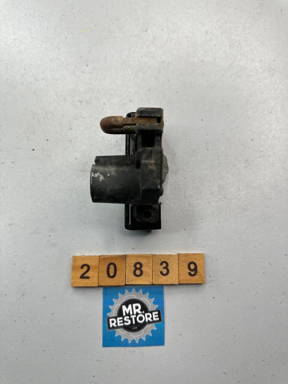 Kawasaki Z440 KZ440 Z400 KZ400 Z250 KZ250 Helmet Lock & Bracket (no key)
