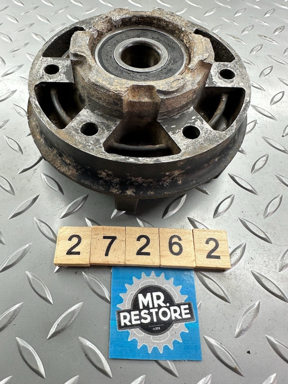 Suzuki SP370 SP400 Sprocket Mounting Drum Hub Cush Drive 64611-32420