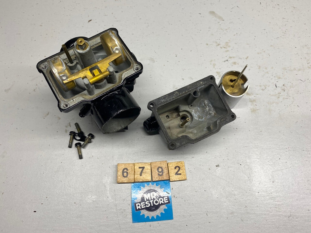 Mikuni Round Slide ISO 30mm Carburettor Classic VMX - Refurbished Exterior