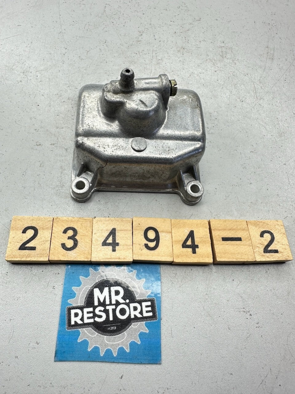 Kawasaki ZX1000 GPZ1000RX '86-88' Float Chamber Bowl 838