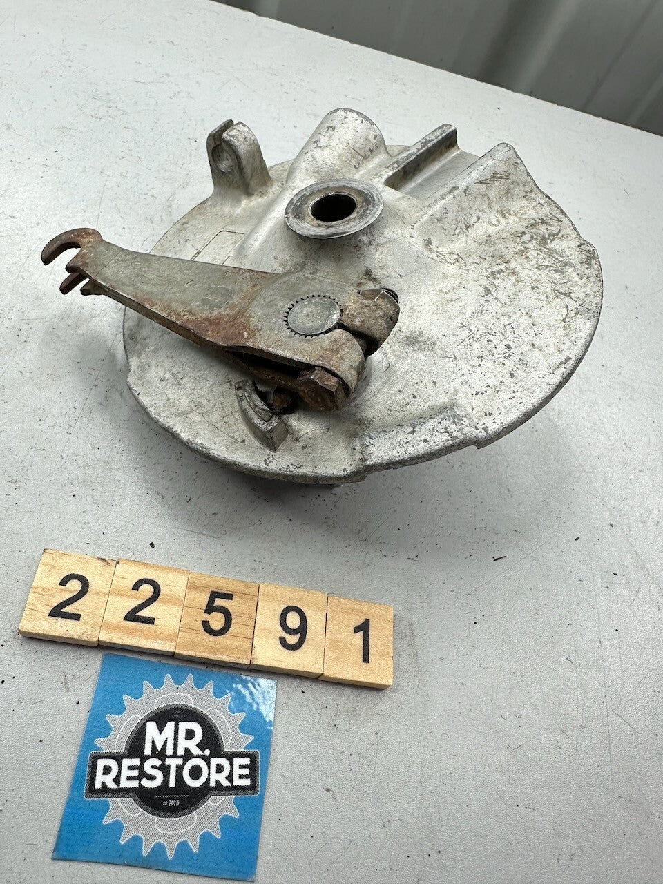 Yamaha IT125 3R9 1980-83 Front Brake Plate