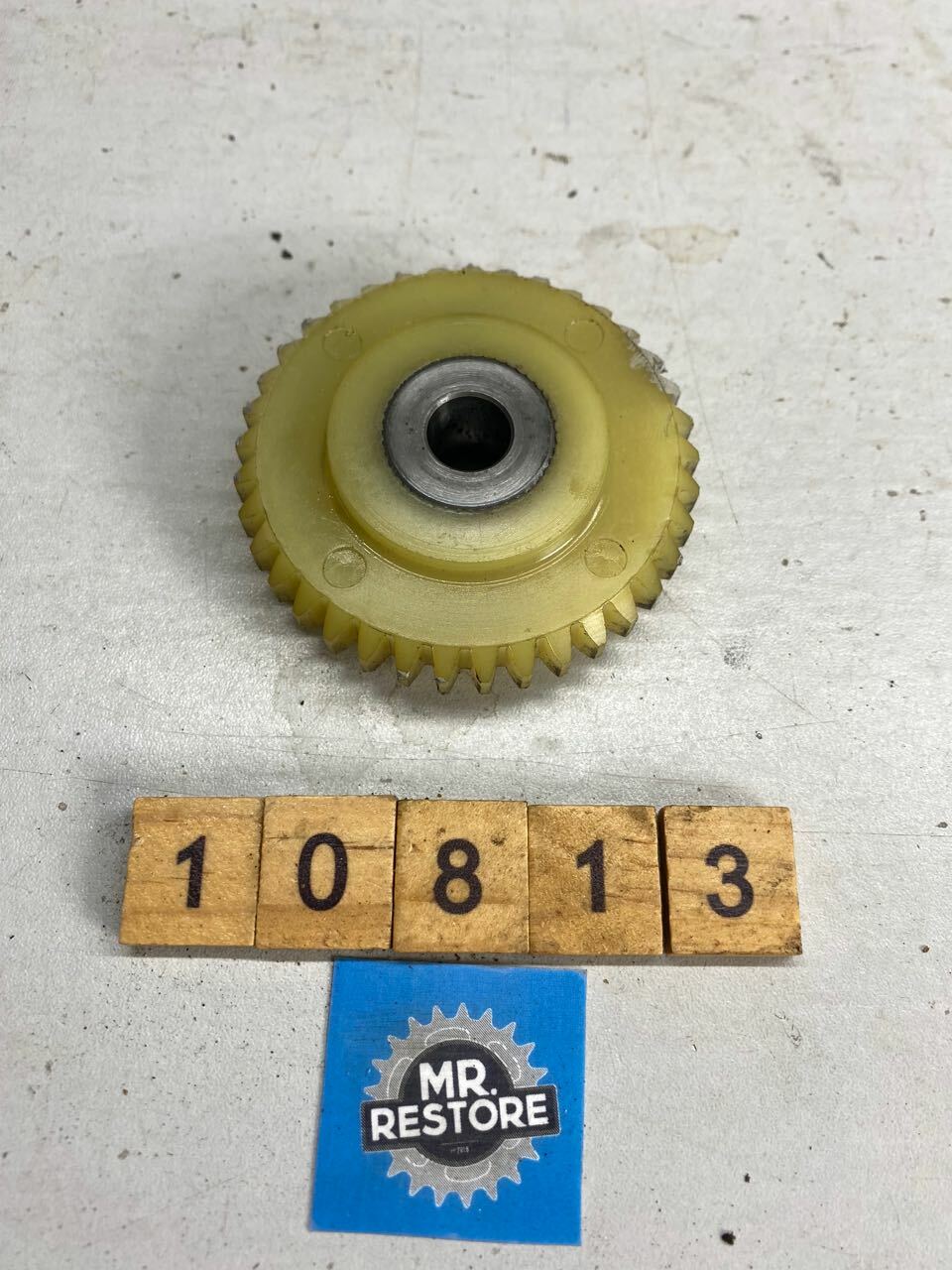 Suzuki DS80 JR80 PV50 TS50 ZR50 Oil Pump Drive Gear 16320-46131
