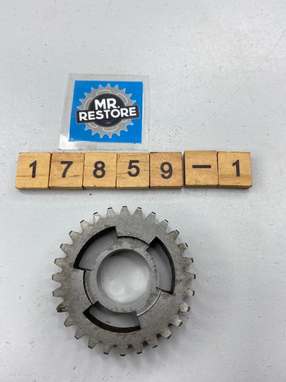 Yamaha SR500 SR400 XT500 TT500 Transmission 2nd Wheel Gear 583-17221