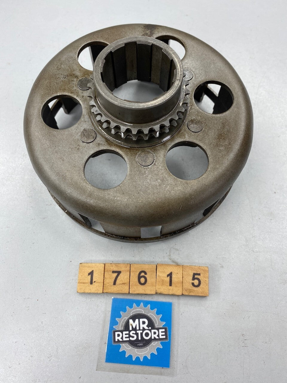 Honda GL1000 Goldwing 1976-79 Outer Clutch Basket 22100-371-020