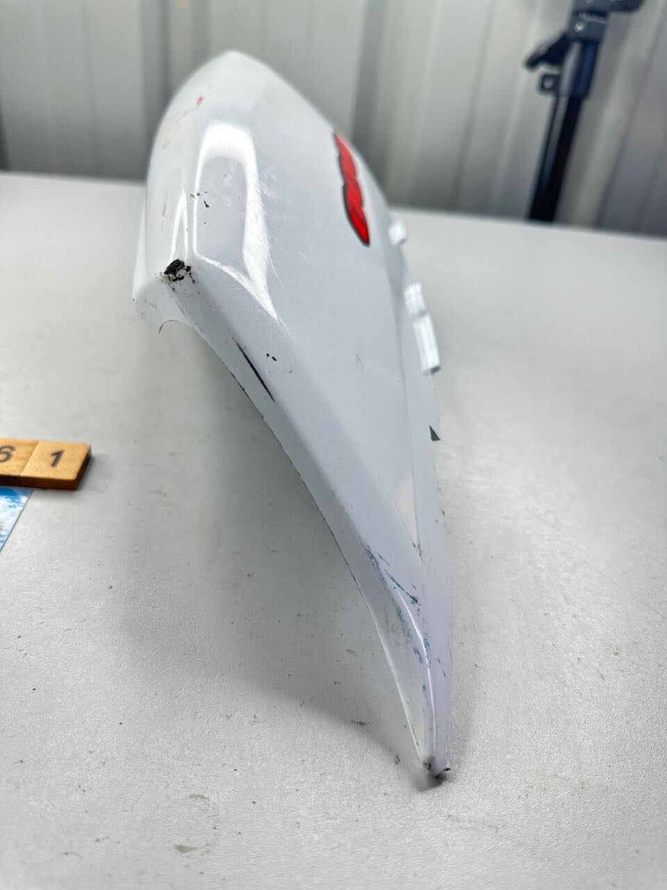 Suzuki GSXR750 GSXR600 LEFT TAIL FAIRING COVER 47811-37H