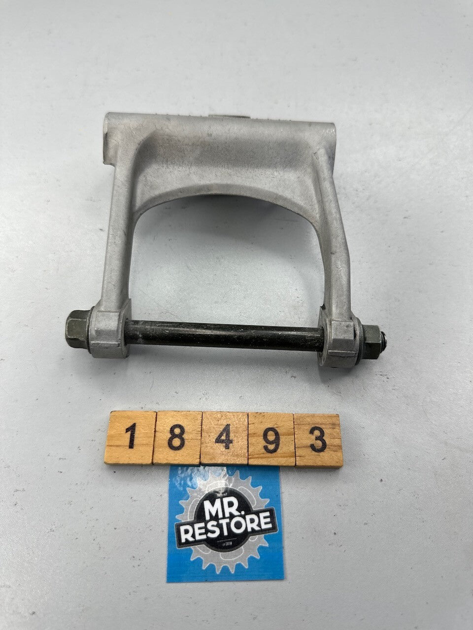 Yamaha TRX850 1995-99 Lower Engine Bracket 4NX-21489