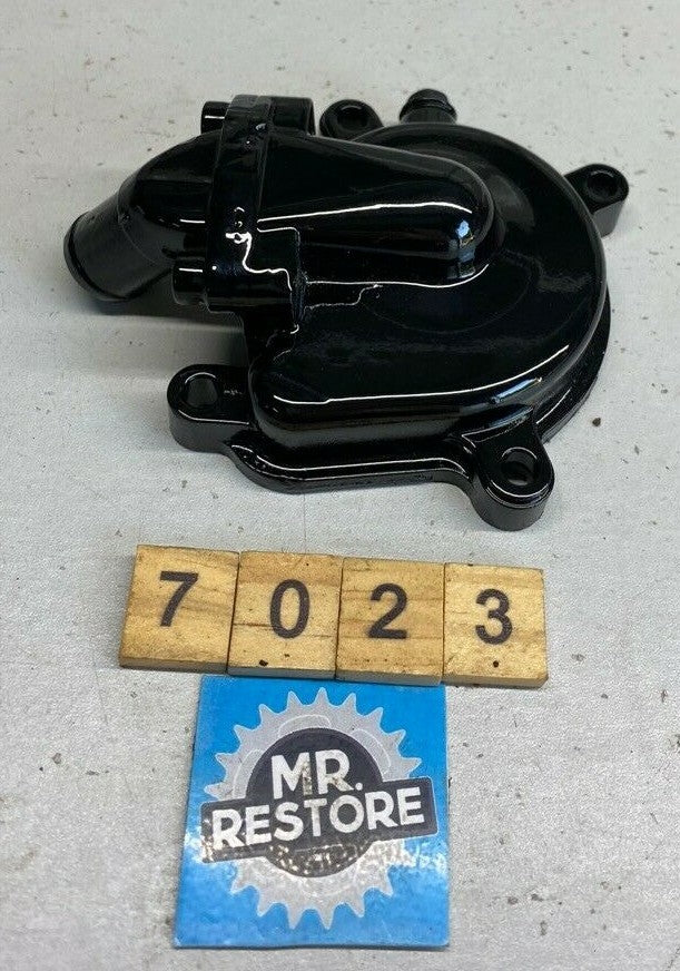 Suzuki RGV250 Impeller Cover - Reconditioned