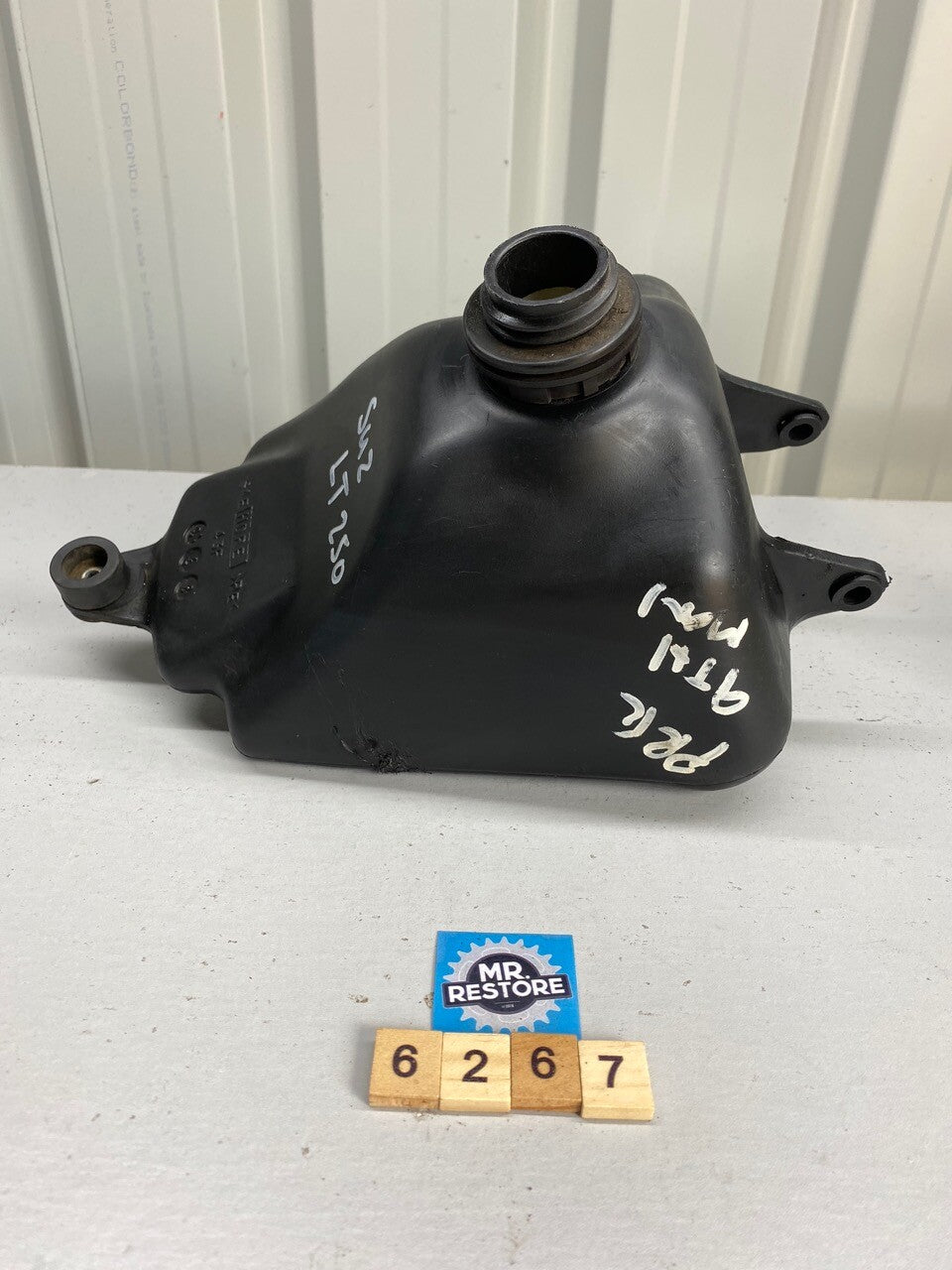 Suzuki LT250 Quad Fuel Gas Tank & Tap