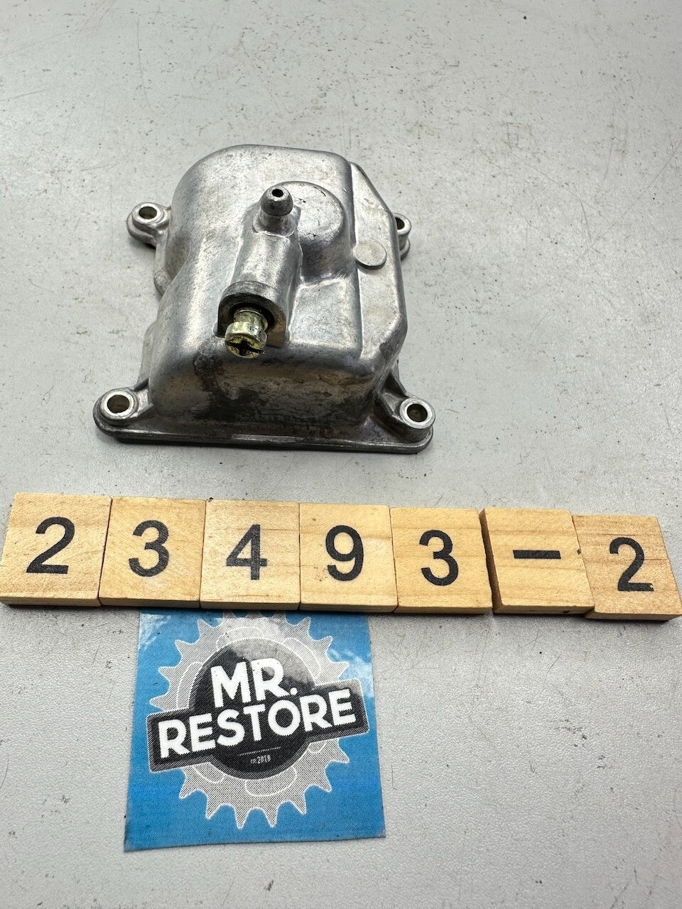 Kawasaki ZX1000 GPZ1000RX '86-88' Float Chamber Bowl 832