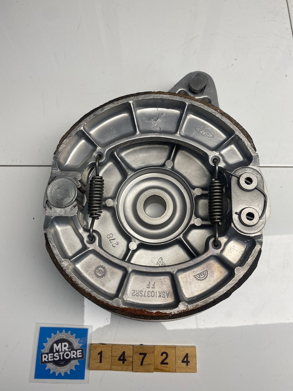 Honda CB450 CB500 CB550 Rear Brake Hub & Lever (Vapour blasted)