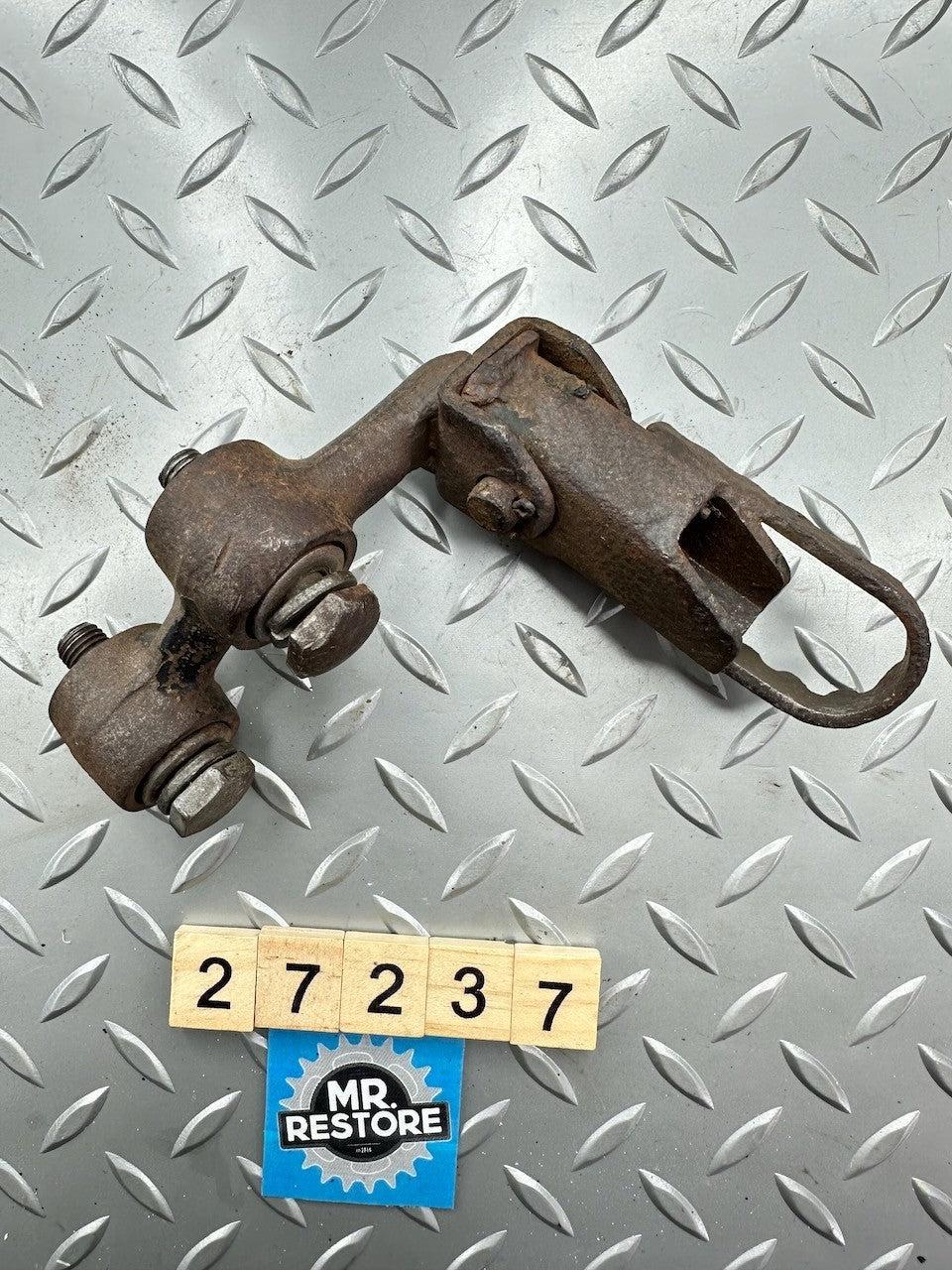 Suzuki SP370 78-79 Left Riders Foot Rest Peg & Bracket 43520-32400  43560-29300