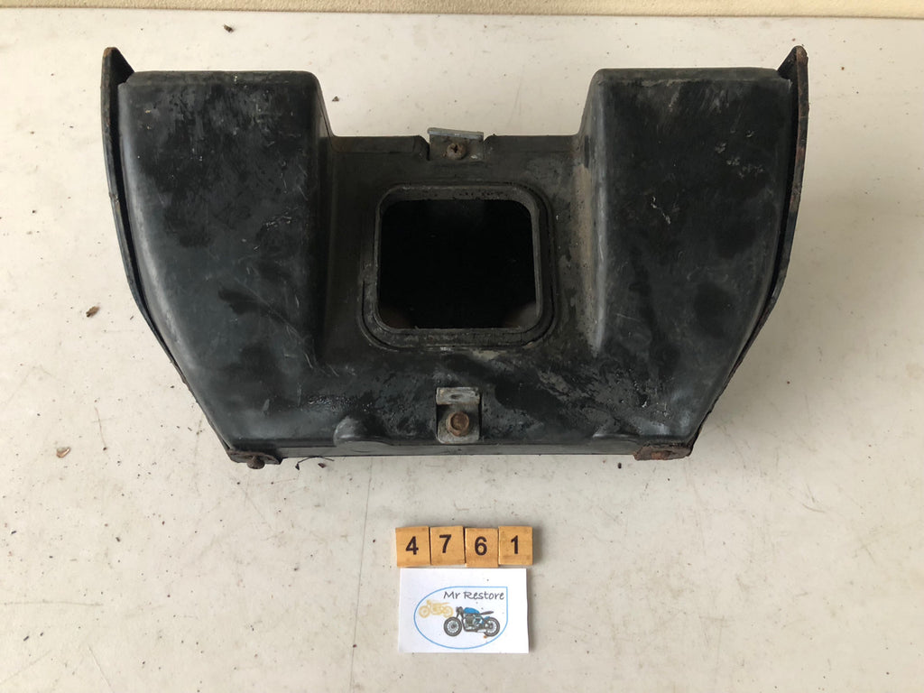 Kawasaki GPZ1100 ZX Air Box KHI A 038