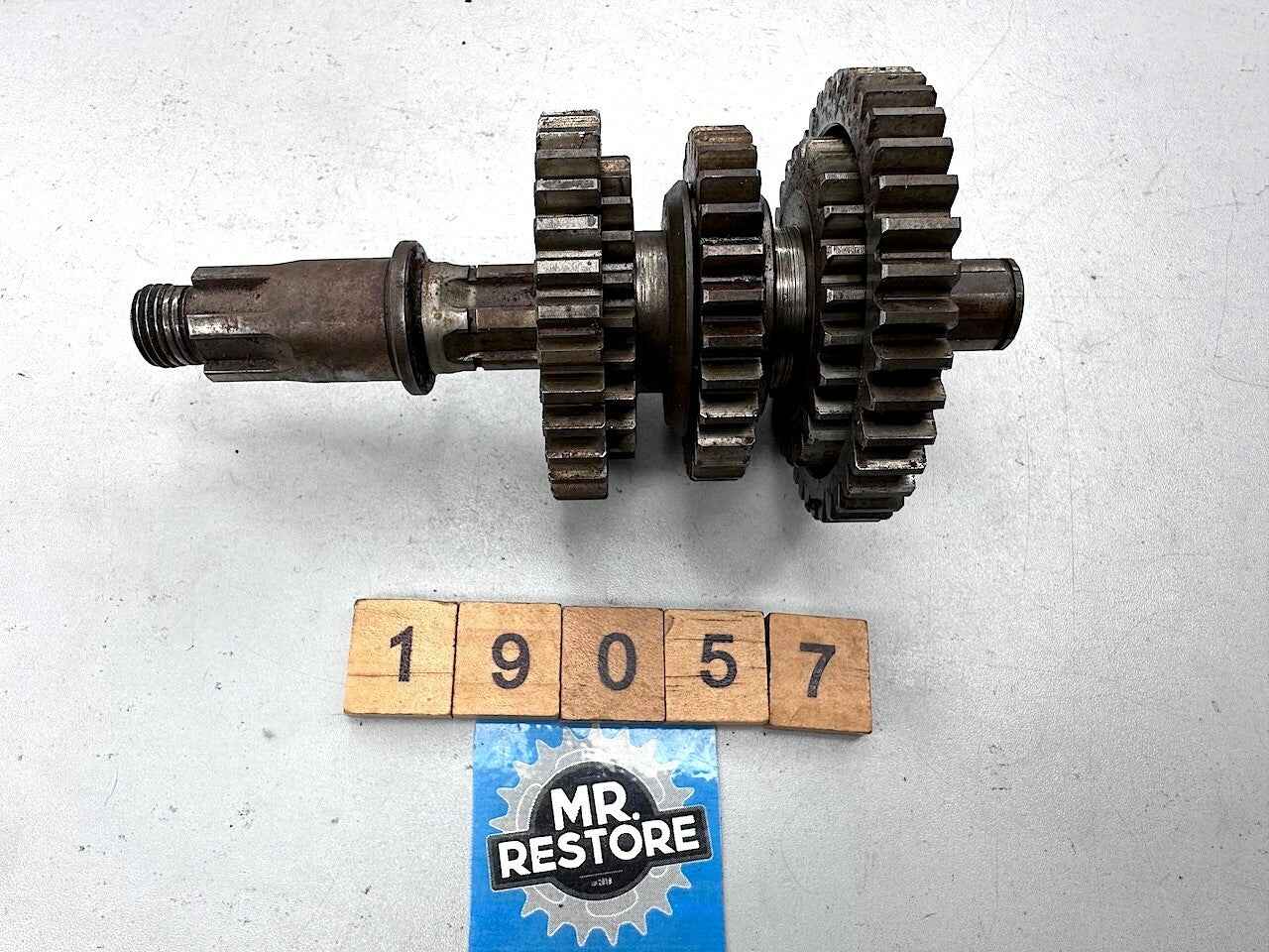 Kawasaki KX80 1979-80 Transmission Output Shaft & Gears 13128-1018