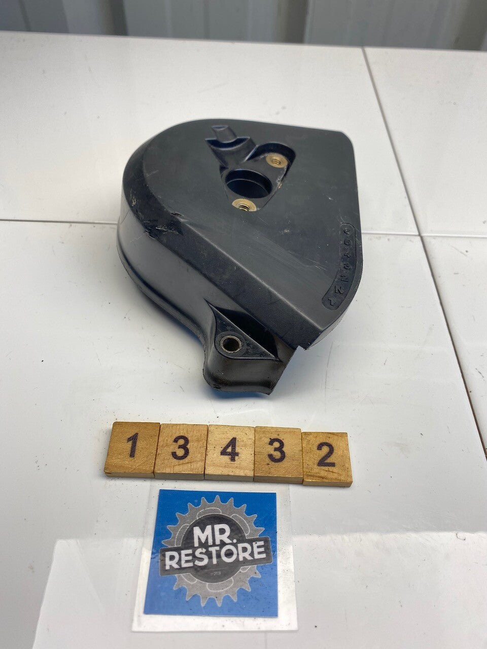 Honda CBR900RR Fireblade 94-97 Drive Sprocket Cover 11350-MAE-000