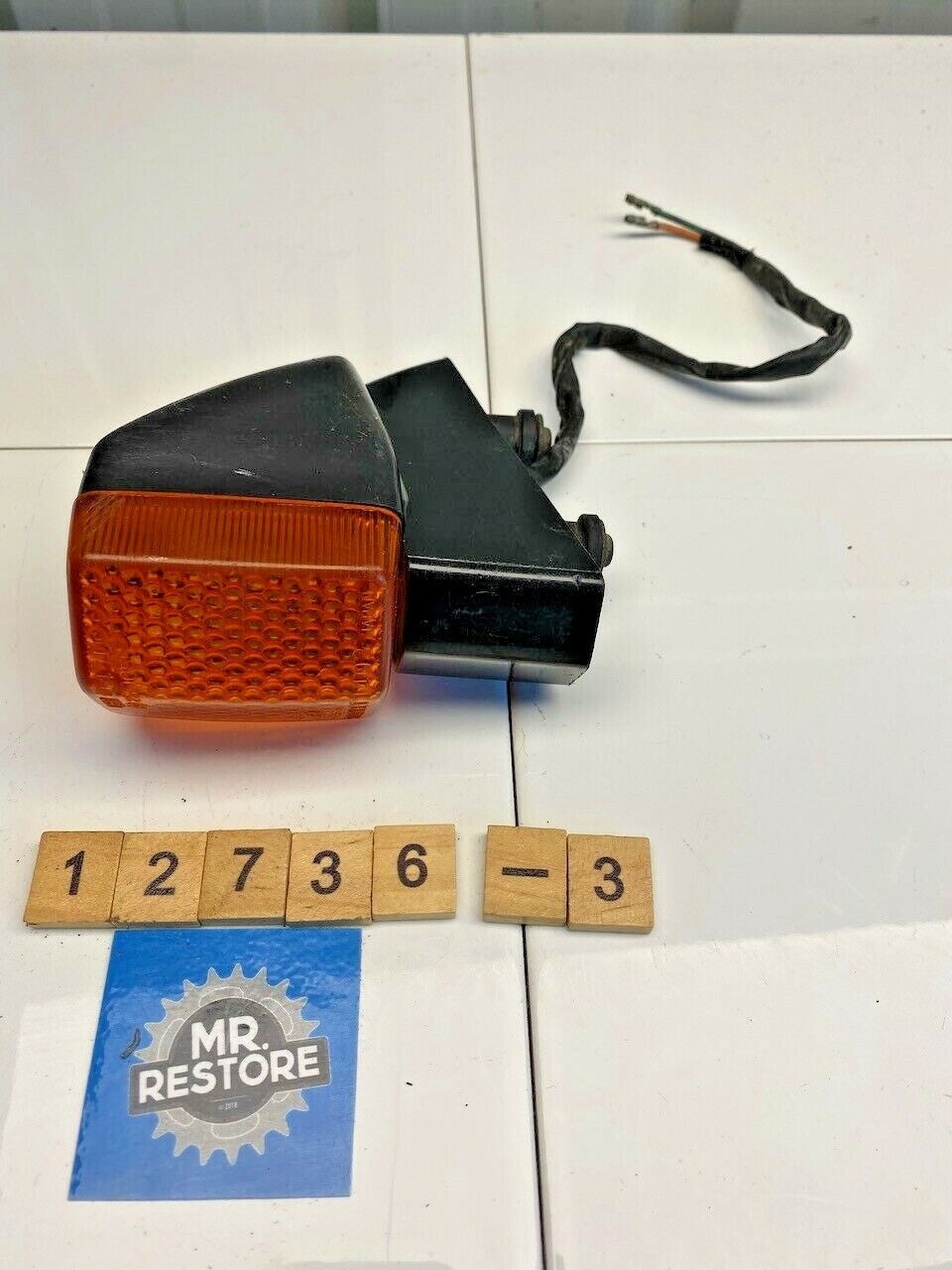 Honda CBR1000 600 VRF750F L/H Rr Indicator OEM 33650-ML7-920 - MV9-600 - MM5-601