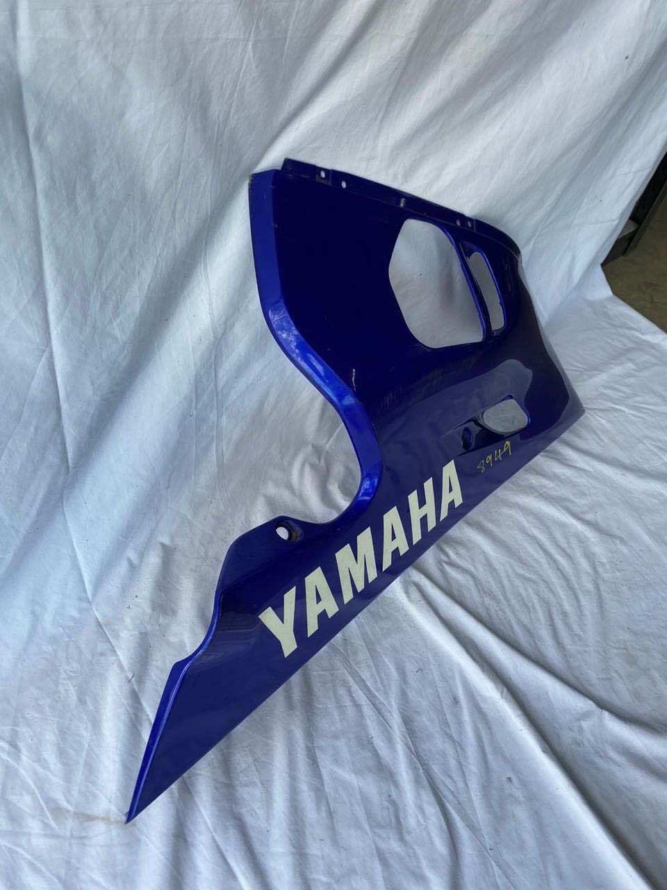 Yamaha R6 YZF 98-02 R/H Lower Fairing Panel 5EB-28395 Blue