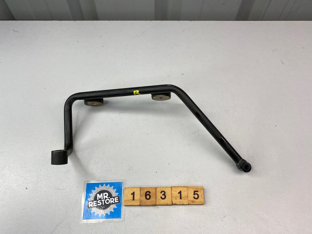 BMW R1100R R850R R/H Oil Cooler Bracket 17 21 1 341 728