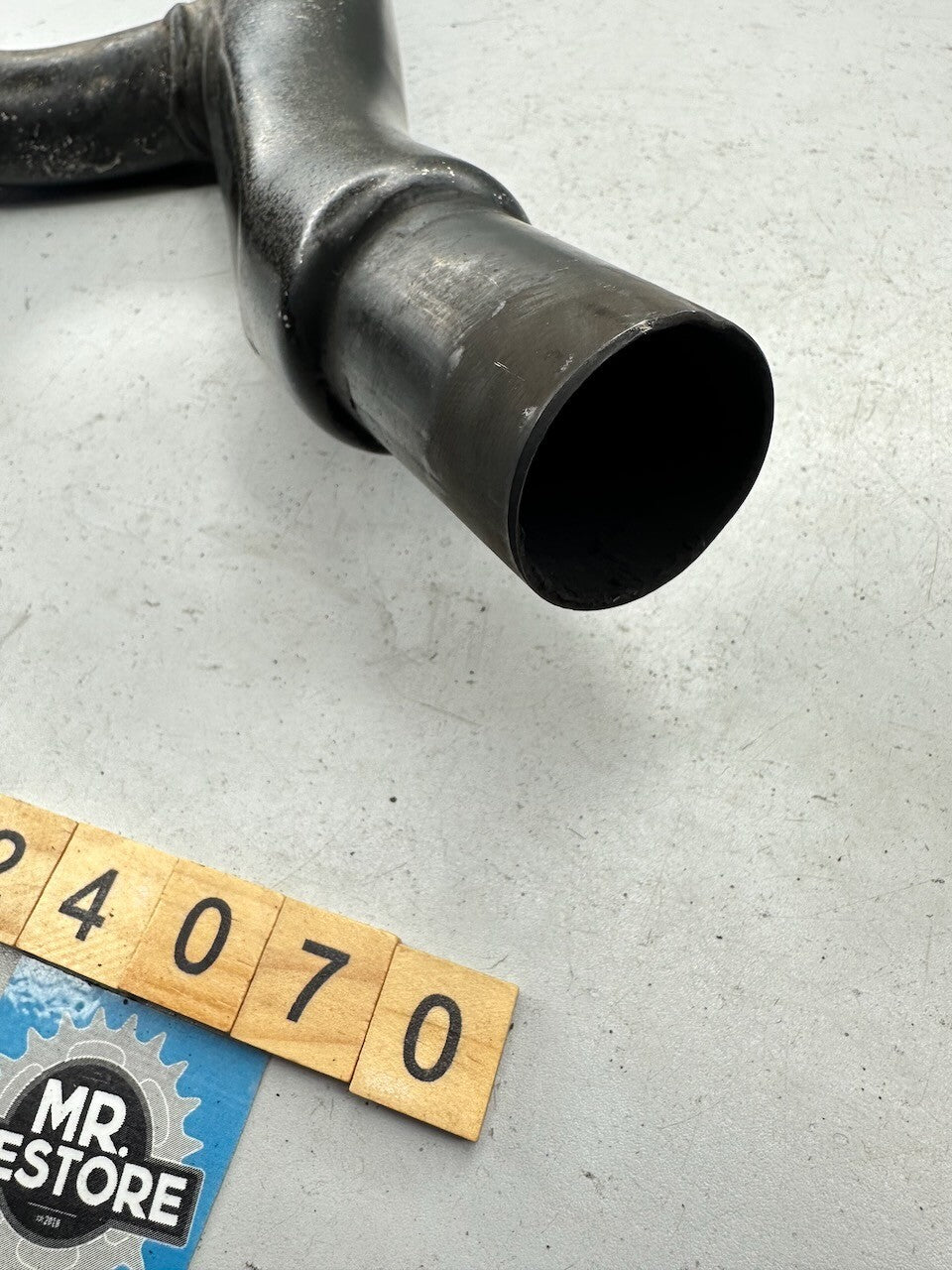Triumph Speed Triple T300 - OEM R/H Exhaust Downpipe Header & Clamp