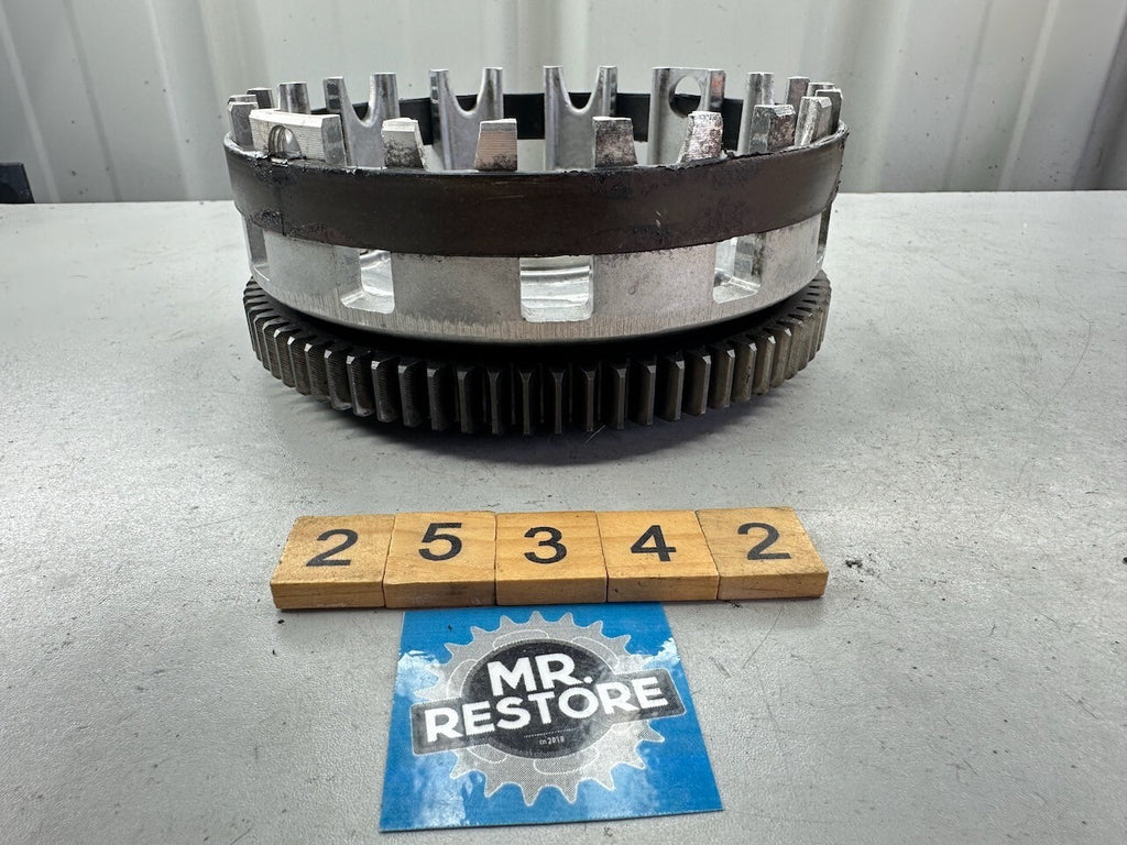 Yamaha SR500 SR400 XT500 TT500 Primary Driven Gear Clutch Basket 2J2-16150