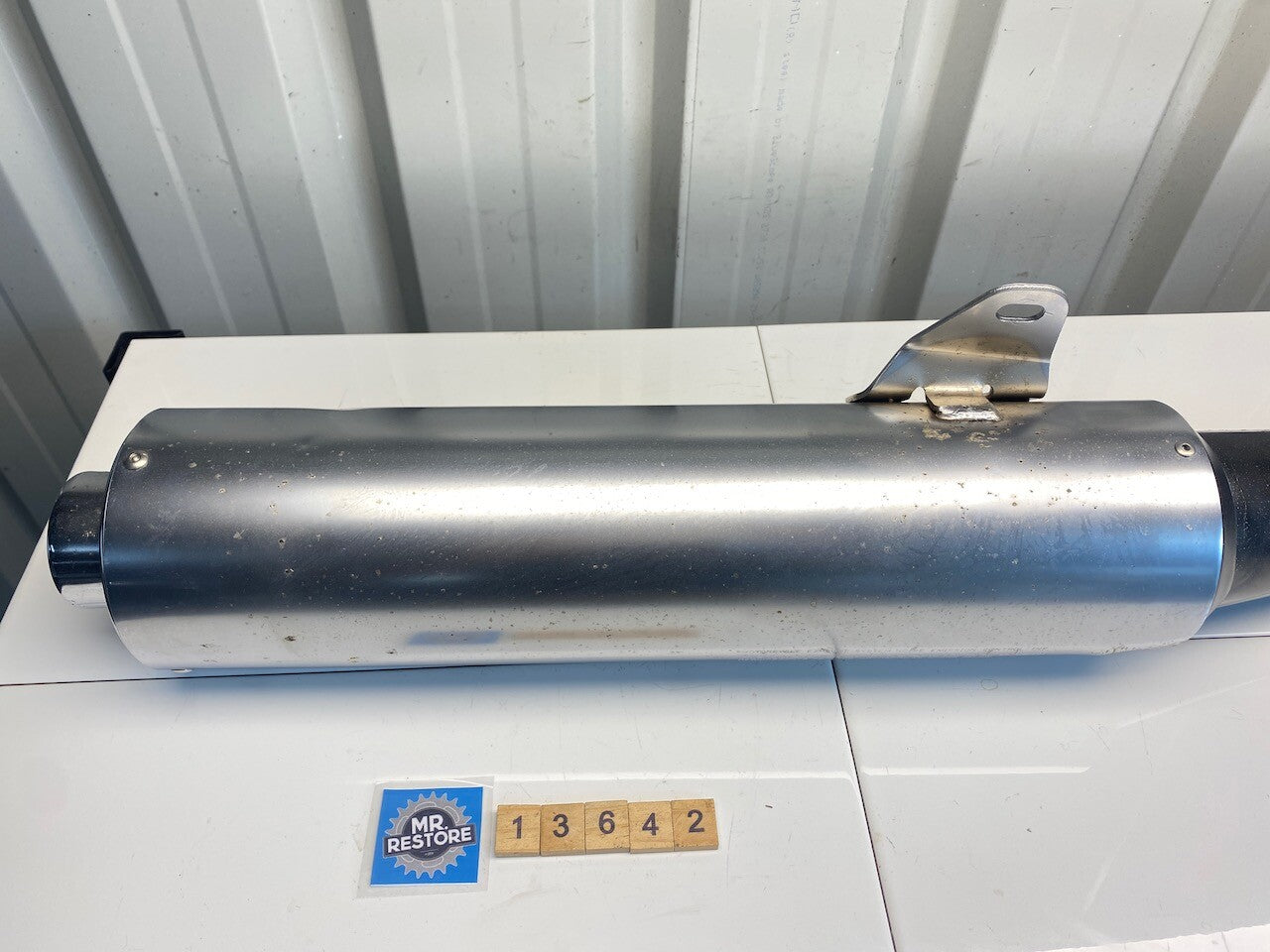 Kawasaki ZX1100 1990-93 R/H Exhaust Pipe Muffler System 18002-1940