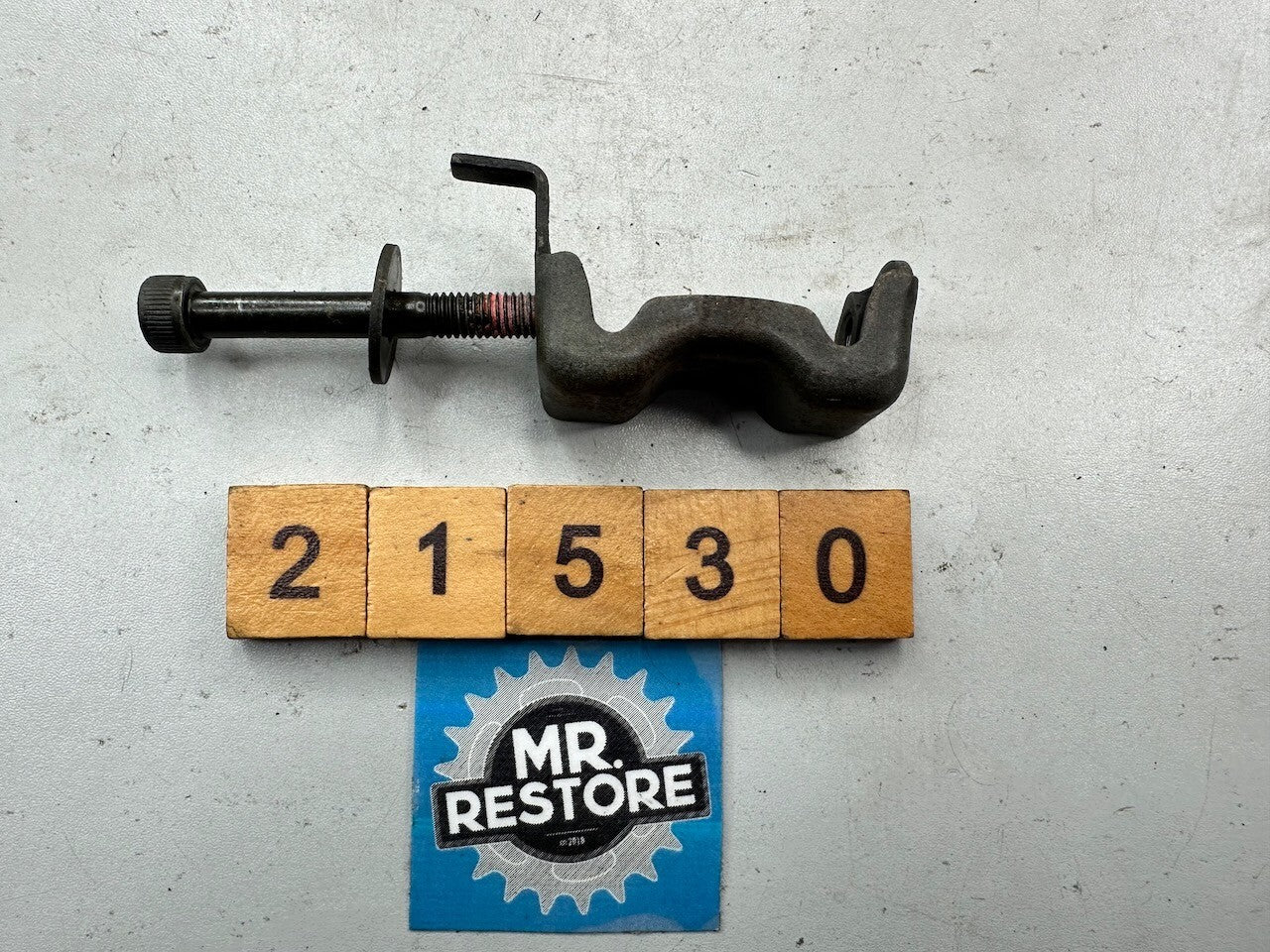 Yamaha TZR250 1986-88 1KT 2MA Cowling Stay 2 - 2XU-28322