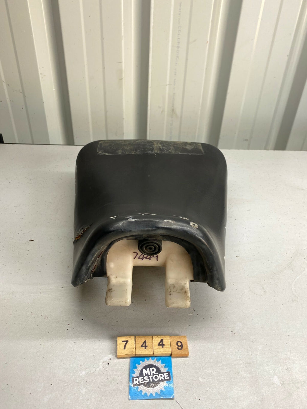 Yamaha FZR250 2KR 3HX Riders Pilot Seat 2KR-24710 - 3HX-24710