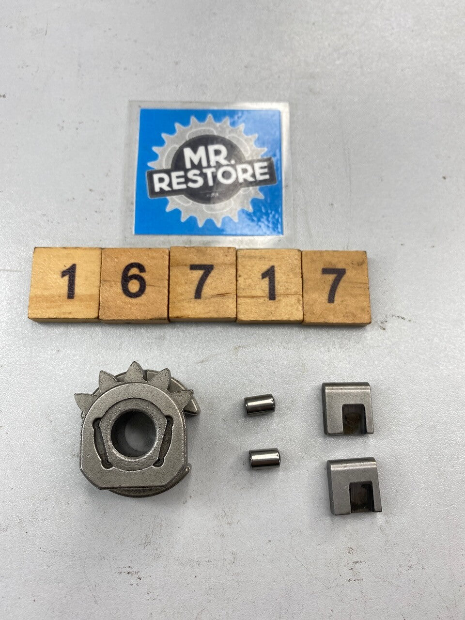 Suzuki RGV250 DR GSX GS - Cam Driven Gear 25322-31310