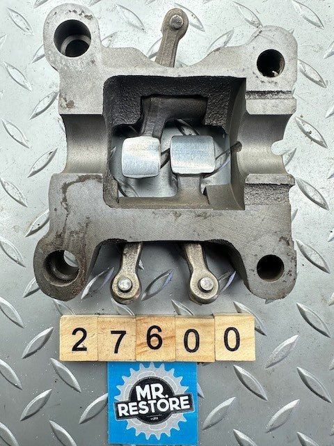 Honda CB400 Rocker Arm / Shaft / Cage 14420-413-315  14430-413-315