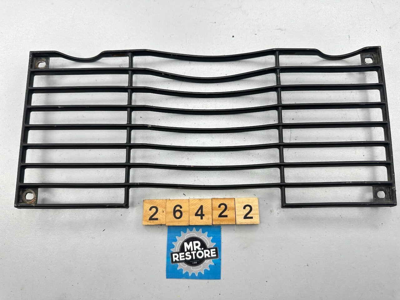 Honda VF1000 '84-85' VF750 VF700 Radiator Grille 19032-MB2  19032-MB2-000