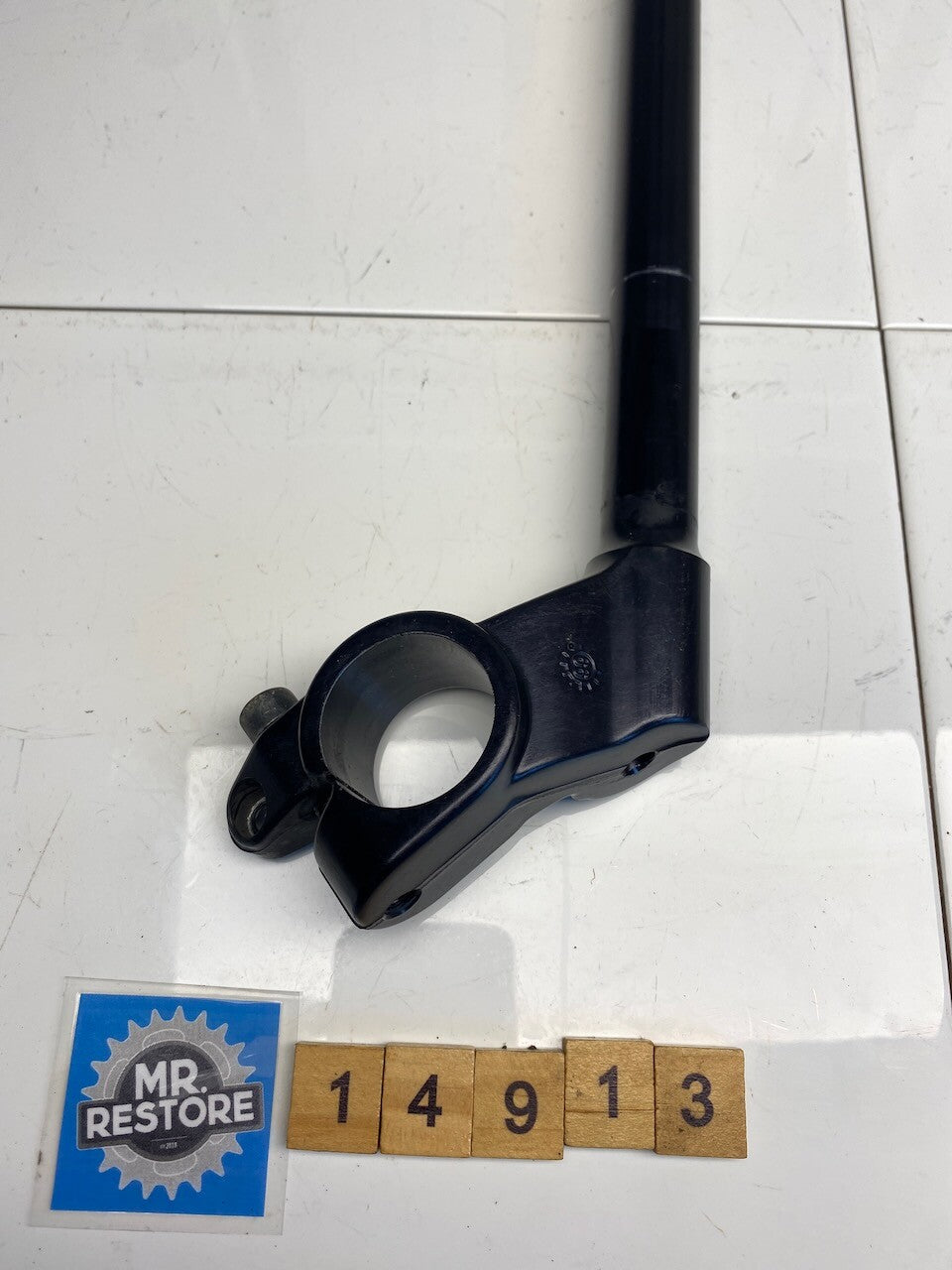 BMW R1100S 259S Right Hand Handlebar (Straight) 1998-2005  32 71 2 331 002