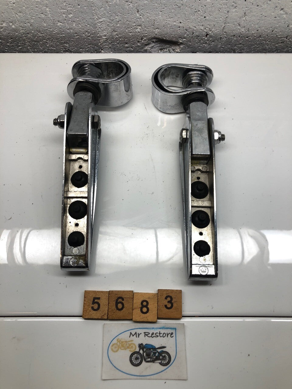 Motorcycle Foldable Chrome Cruiser Pegs Harley Yamaha Honda etc. High Quality