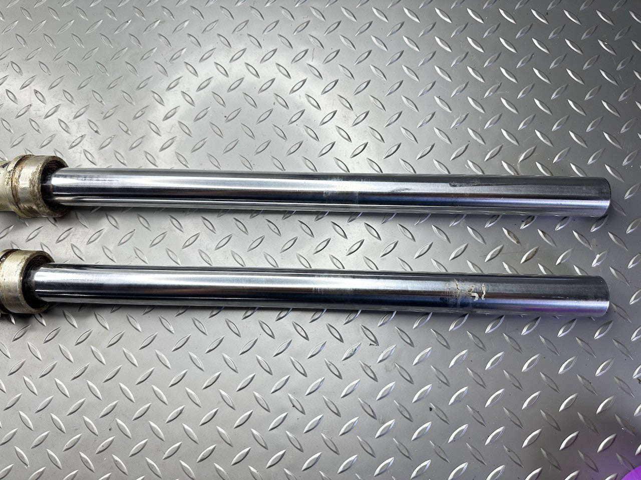 Suzuki TS185 33mm Pair of Forks