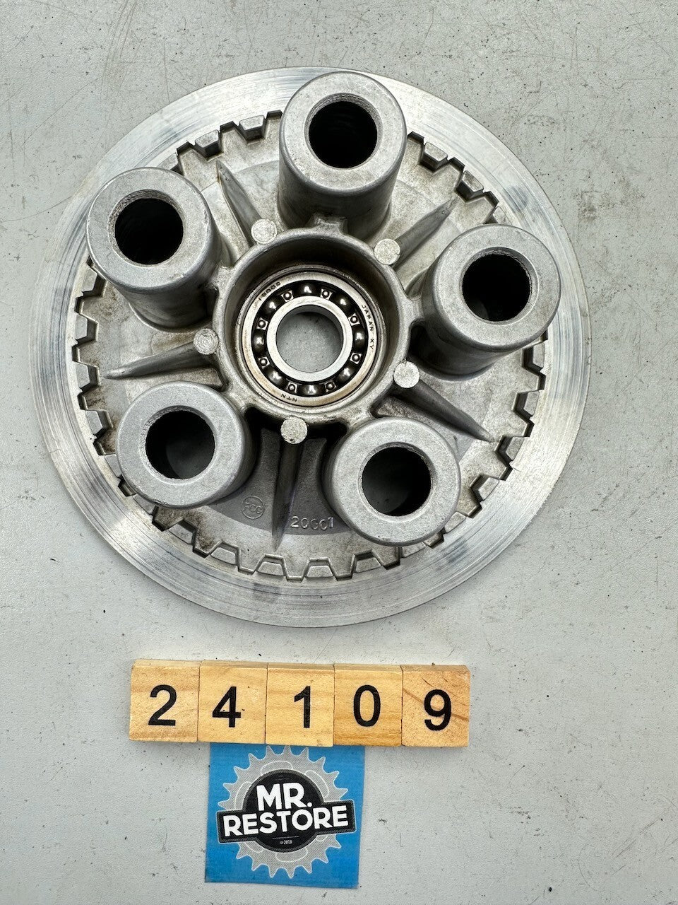 Triumph Daytona Speed Triple Sprint Tiger Trident Trophy - Clutch Pressure Plate