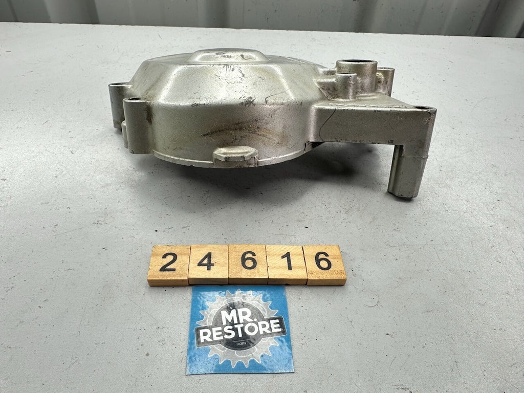 Yamaha FZR250 Front Sprocket Crankcase 2 Cover 2KR-15421-00 2KR-15421-02