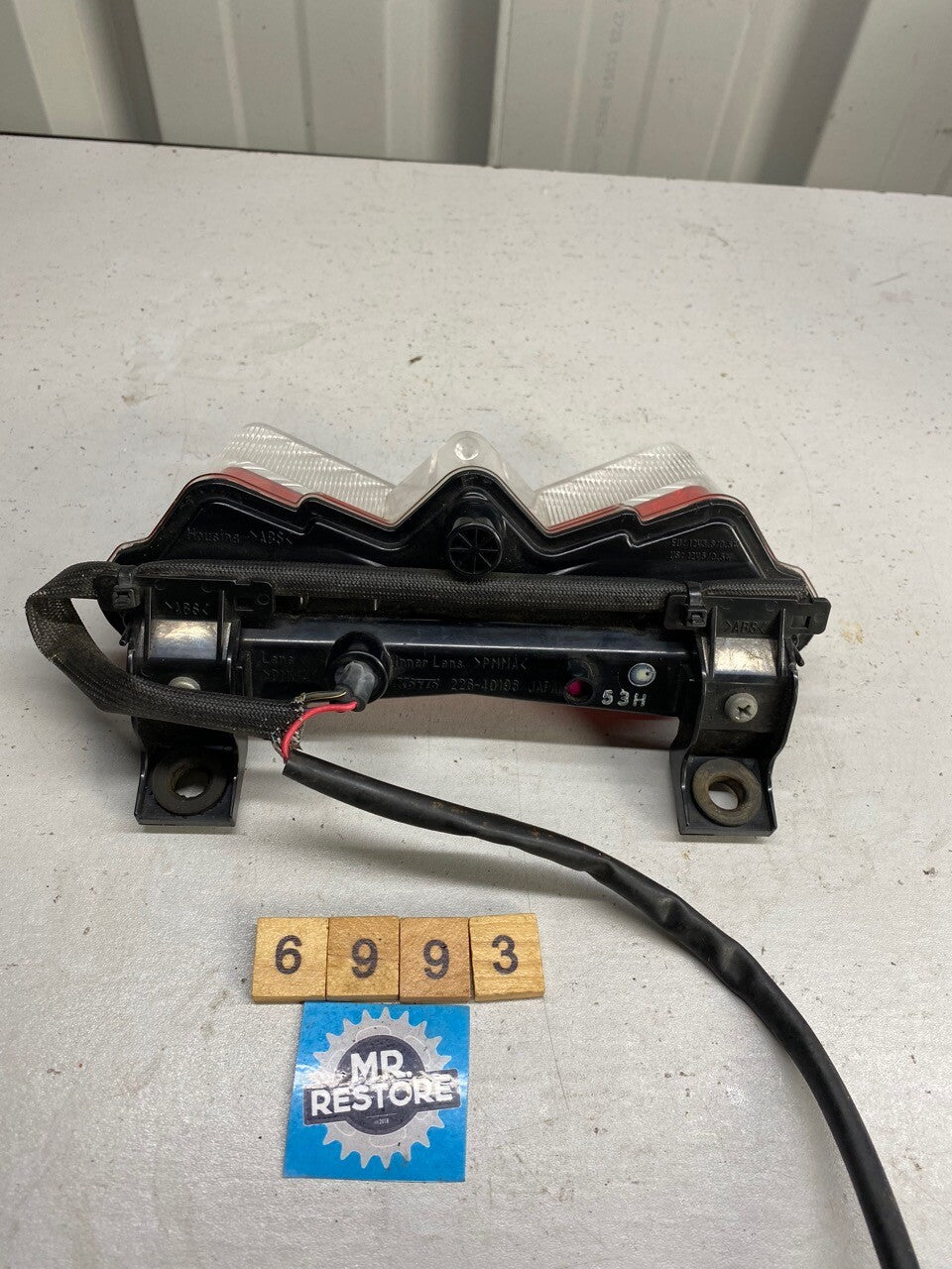 Kawasaki ZR750 ZX636 ZX600 ZR1000 Tail Light Assy & Bulb Holders OEM 23025-1271