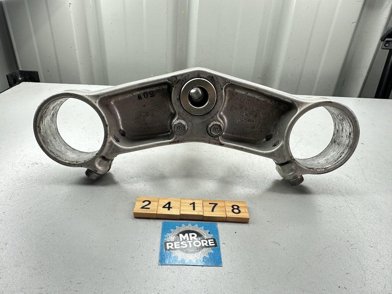 Yamaha YZF1000 R1 2007-08 Lower Triple Tree Fork Clamp 4C8-23340-00