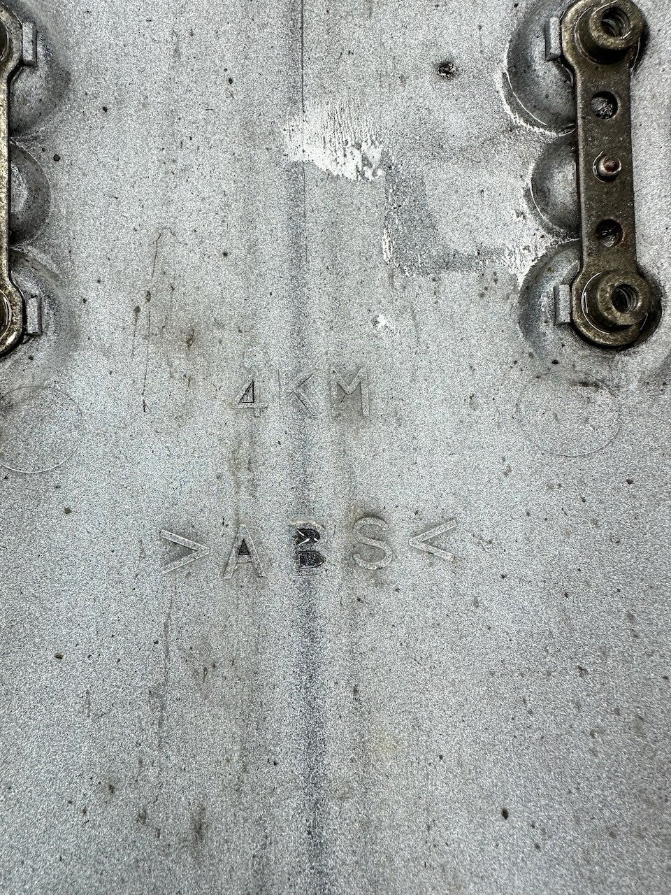 Yamaha XJ900S 4KM Front Fender Mudguard (no cracks)