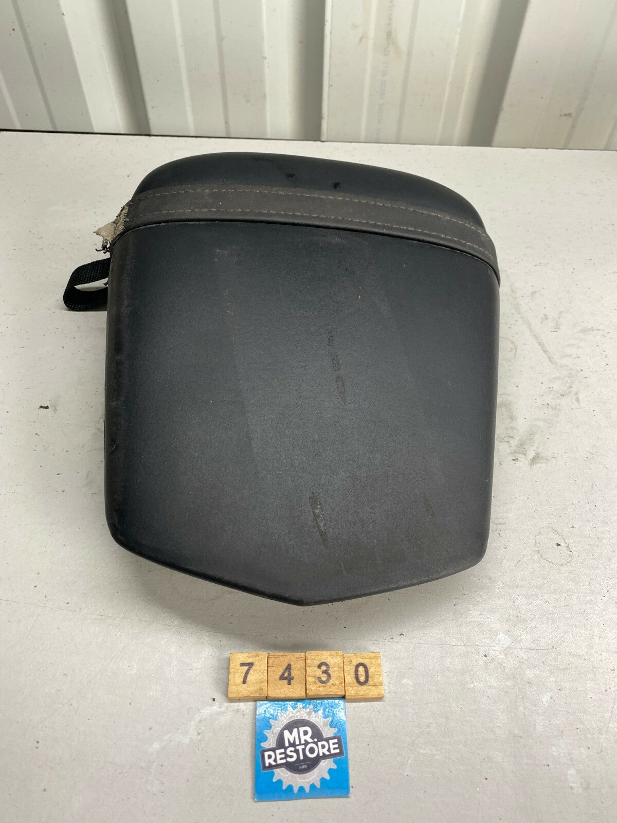 Yamaha YZF R6 Pillion Seat 2003 - 5SL-24750-00