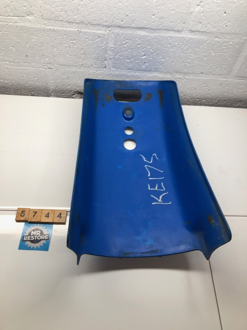 Kawasaki KE175 Rear Fender Mudguard OEM 1980-82 35022-1018