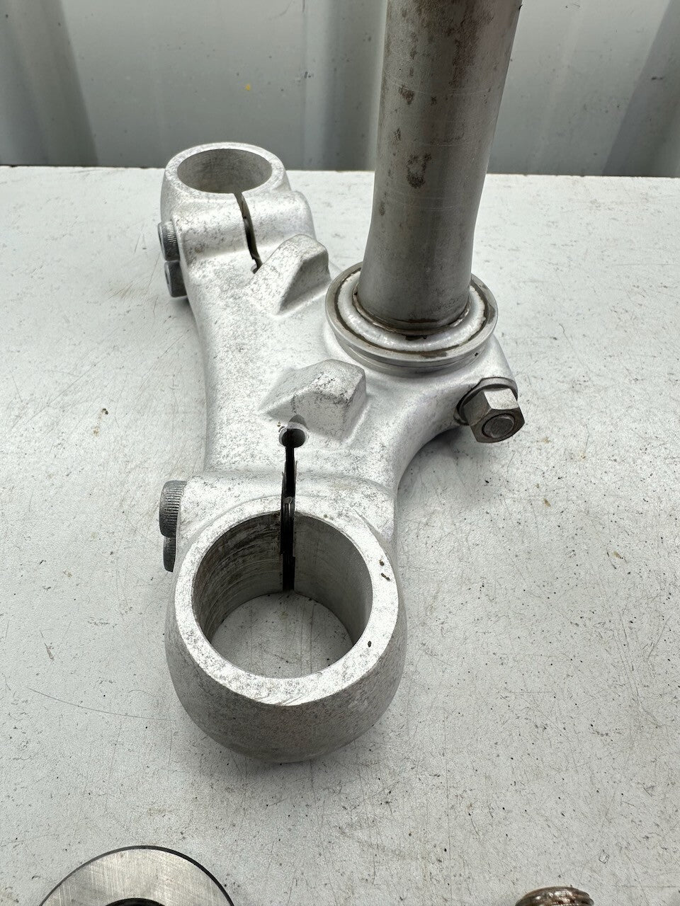 Yamaha TY250 1974-77 Lower Triple Tree Fork Clamp, Stem & Parts 434-23435