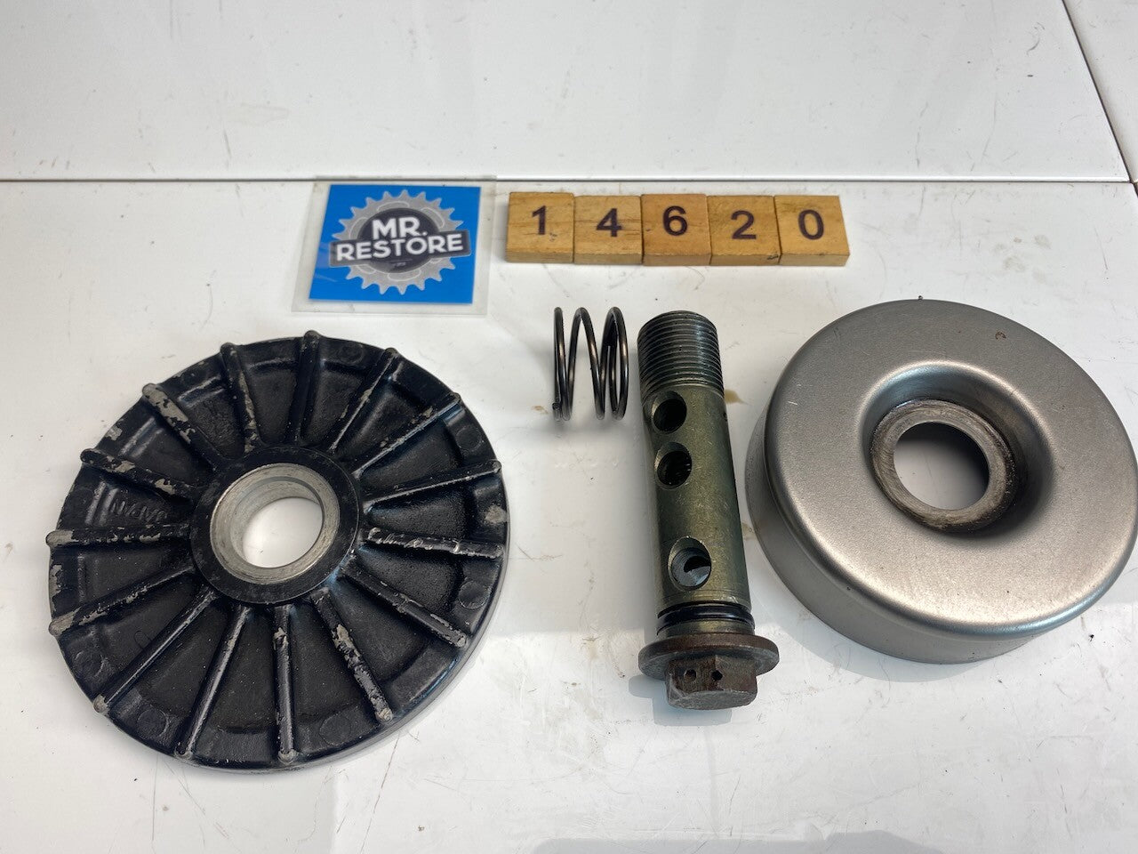 Kawasaki Many Models Oil Filter Cover, Valve & Plate 14025-1422 & 16126-1108