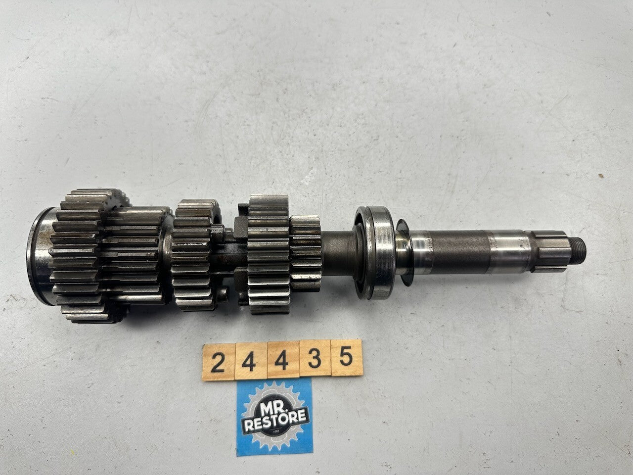 Honda CB750 K / Four Transmission Mainshaft & Gears 23210-392  23210-392-000