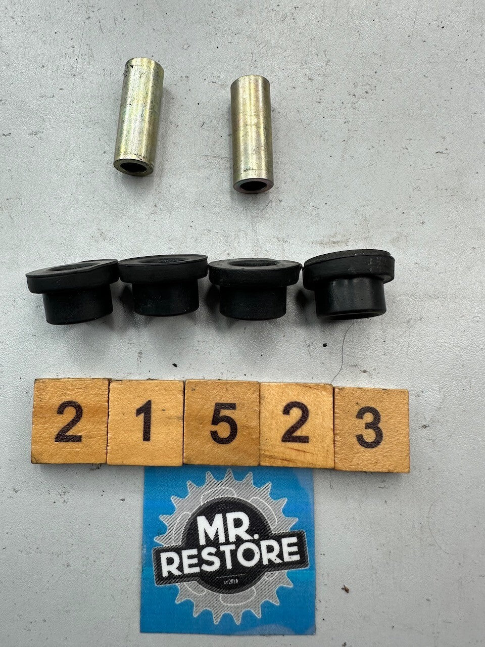 Yamaha TZR250 1KT RD350LC RD250LC RZ350 RZ250 FZR250 Etc. Meter Mounts & Collets