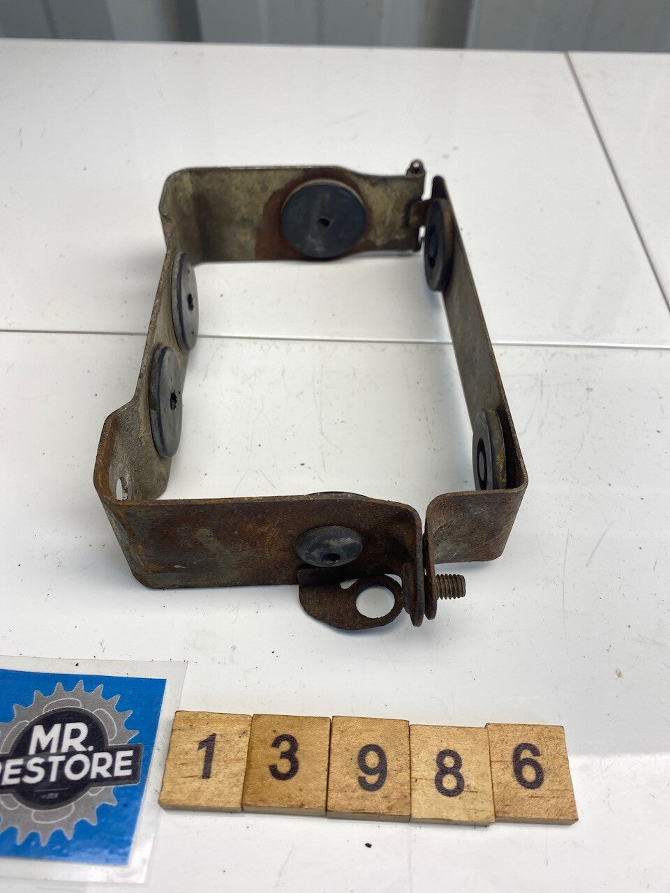 Honda CX500 Battery Bands 50327-415 & 50328-415