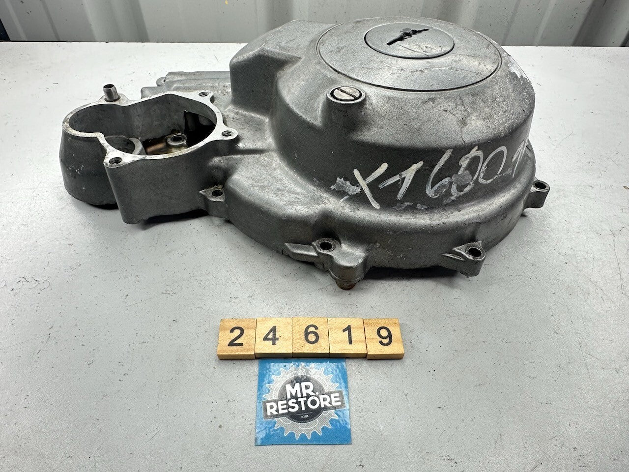 Yamaha XT600 XT500 TT600 XTZ660 SZR660 Crankcase Cover 1 - 3TB-15411-01