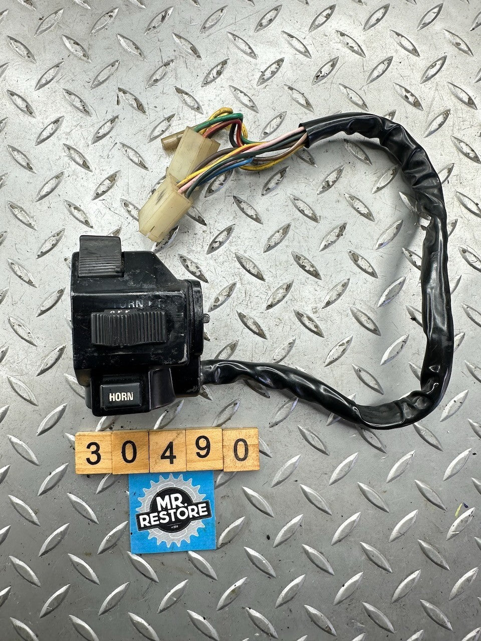 Yamaha RZ350 RZ250 K RD250 RD350 K YPVS OEM L/H Handlebar Switch 31L-83972