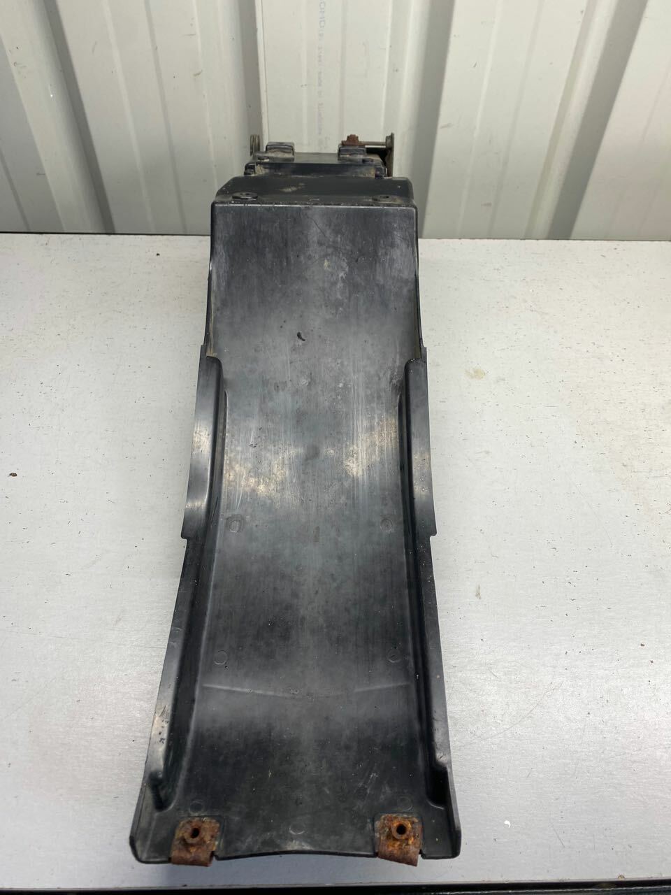 Kawasaki ZR250 Balius Rear Fender Guard 35023-1384