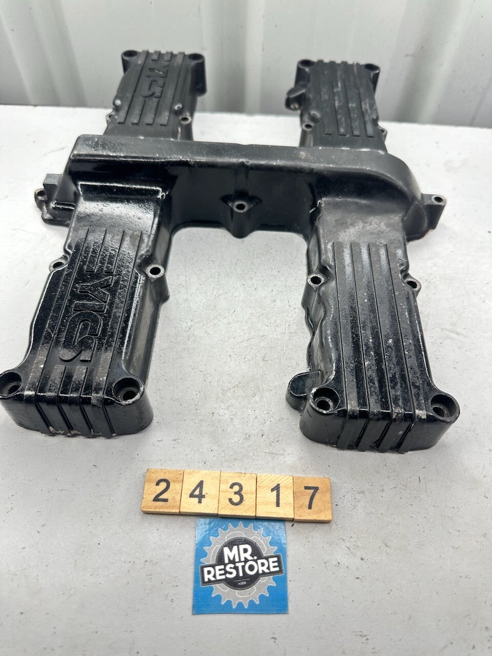 Yamaha XJ650 Turbo '82-83' Cylinder Head Rocker Cover