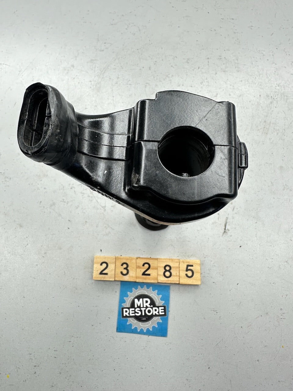 Kawasaki ZX ZR Many Models Throttle Tube & Housing 32099-1193  46019-1095