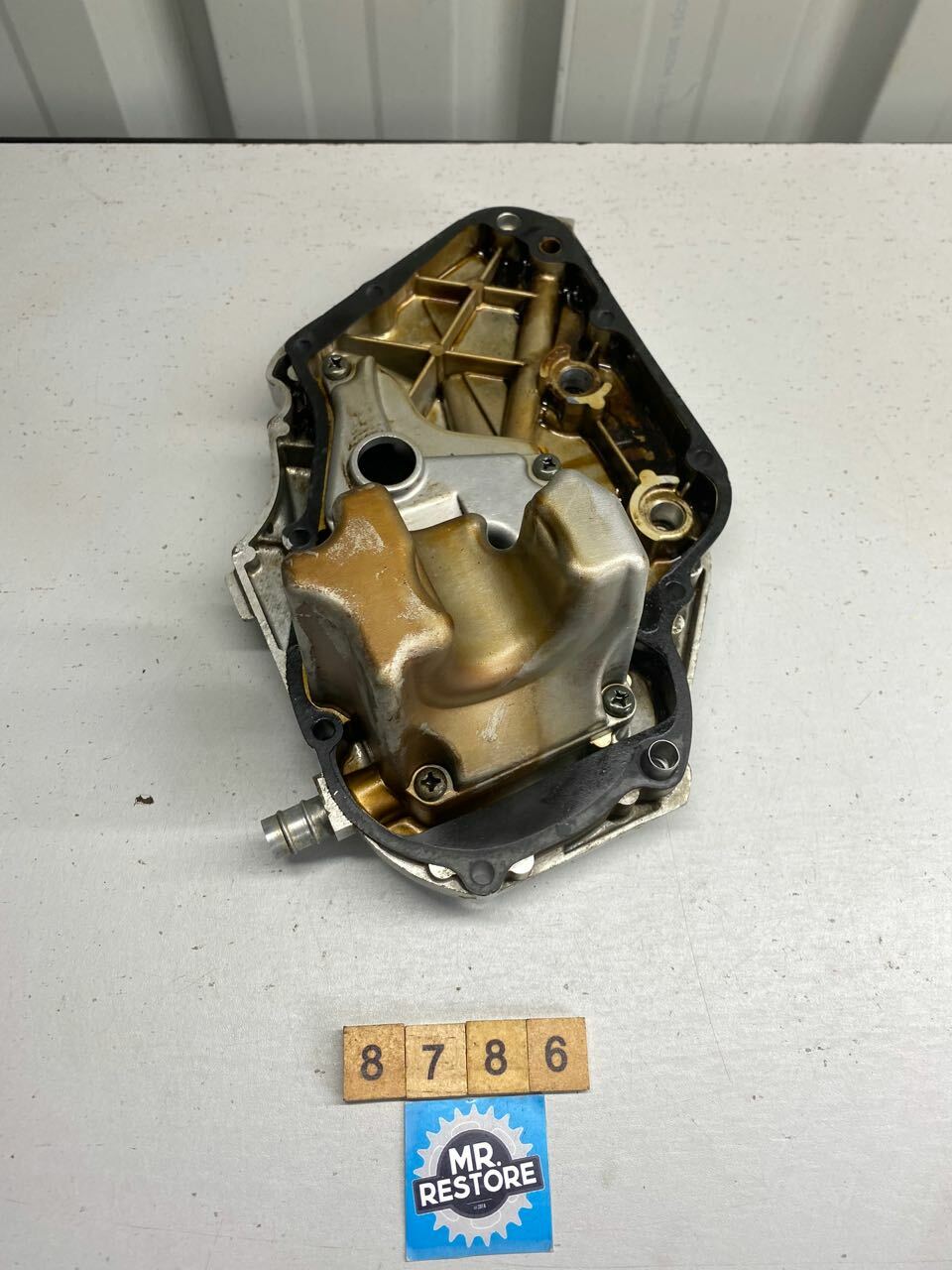 Yamaha XJ900S Diversion Engine Crankcase Cover 4KM-15411-10